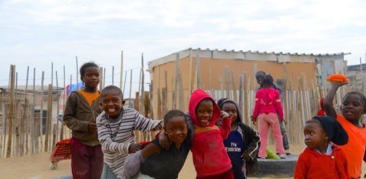 Zuidelijk Afrika in drie weken: de video’s Swakupmond Namibie