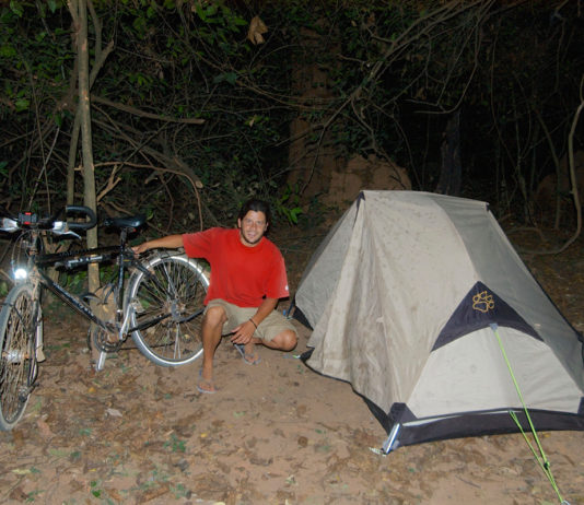 Wildkamperen in West-Afrika Wildkamperen in Afrika