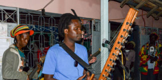 Lake of Stars maakt triomfantelijke terugkeer voor 20-jarig jubileum chez Vero Abene Casamance Senegal