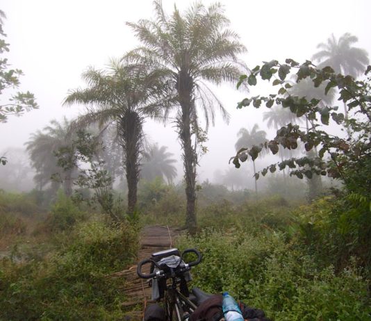 Fietsen door het Zuid-Oosten van Guinee-Bissau Boé Ché Ché Guinee Bissau