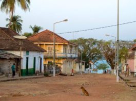 Vergane glorie in Bolama Bolama Guinee Bissau