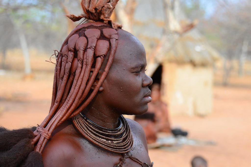 Himba bij Kamanjab
