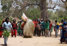 Traditioneel Niafarang Niafrang ceremony festival