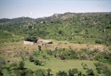 De ruïnes van Groot-Zimbabwe Groot-Zimbabwe