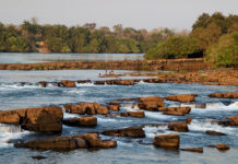Kamperen bij de Salthinho watervallen Salthinho Falls Guinee-Bissau