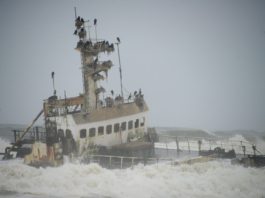 Skeleton Coast, een kerkhof vol roestige scheepswrakken Skeleton Coast Namibië