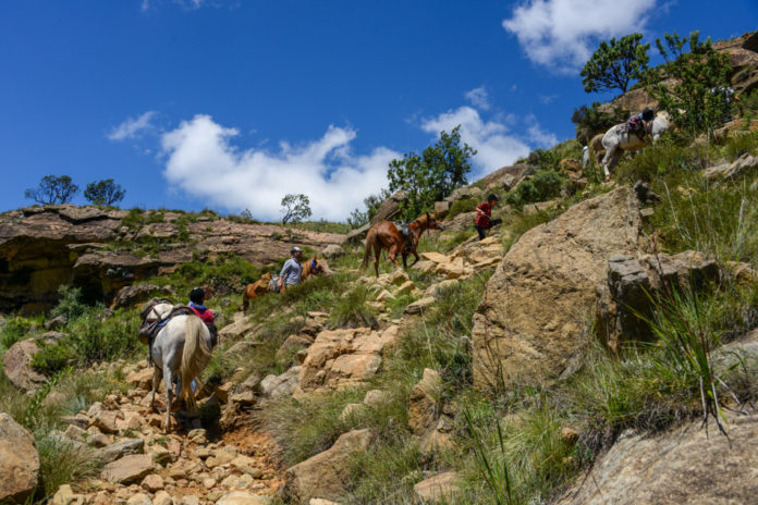 Khotso paardrijden Sehlebathebe Lesotho