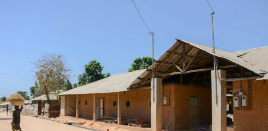 Het animistische koninkrijk Oussouye Paleis Oussouye Casamance Senegal