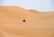 Race met een quad door de zandduinen van Swakopmund Swakopmund Namibie quad zandduinen