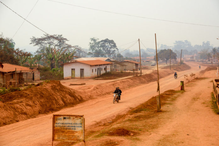 Yokodouma Kameroen straatbeeld