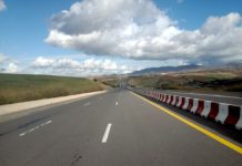 Nieuwe weg van Lagos naar Algiers Nieuwe weg van Lagos naar Algiers