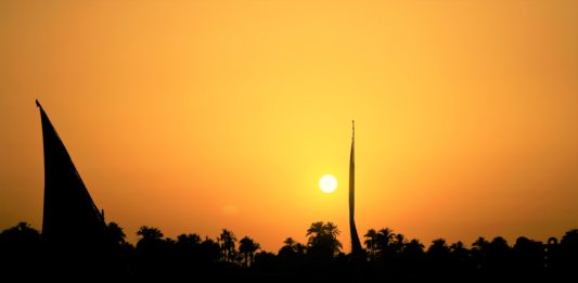 Maak een Nijlcruise op een Felucca Maak een Nijlcruise op een Felucca