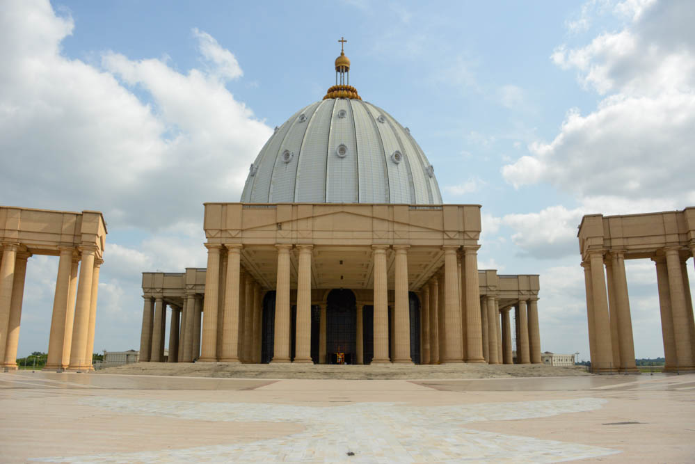 Yamoussoukro Notre-Dame de la Paix-jpg