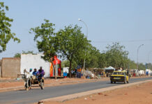 Bakel aan de oever van de Senegalrivier Bakel Senegal