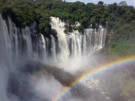 Kalandula Watervallen