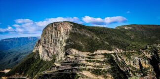 Serra da Leba – spectaculaire bergpas in Angola Serra da Leba