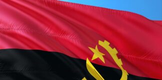 De vlag van Angola in de serie vlaggen weetjes Vlag van Angola