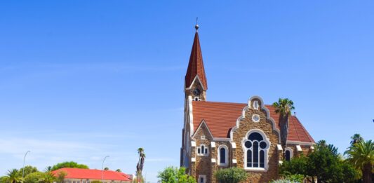 Windhoek is de ontspannen hoofdstad van Namibië Windhoek