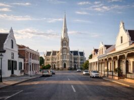 Graaff-Reinet & Valley of Desolation Graaff-Reinet