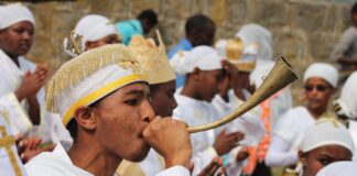 Timkat een eeuwenoude traditie in Ethiopië Timkat Ethiopië