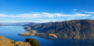 The best seat in the sky: paragliding above Queenstown Queenstown Lake Wakatipu